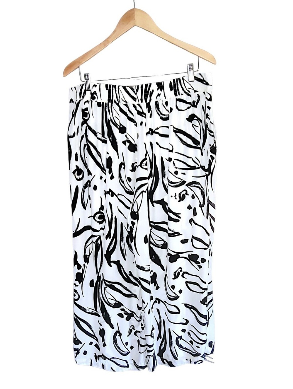 T TAHARI, BLACK AND WHITE WIDE LEG PALAZZO PANTS SIZE 1X NWOT